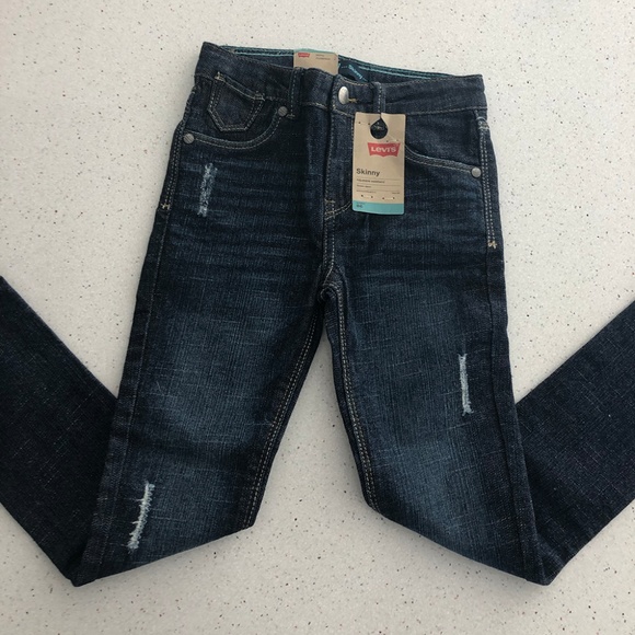 PENDING - Levi’s ripped skinny jeans size 6 NWT - Picture 5 of 8